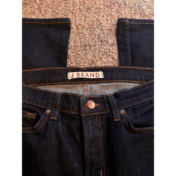 J brand dark wash boot cut Capri jeans size 27
￼ - Picture 5 of 5